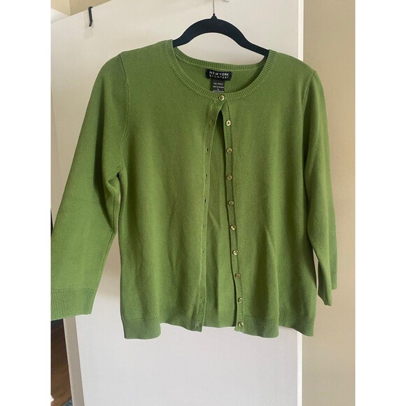 New York and Company Green Cardigan Sweater Size Large EUC - Picture 7 of 7